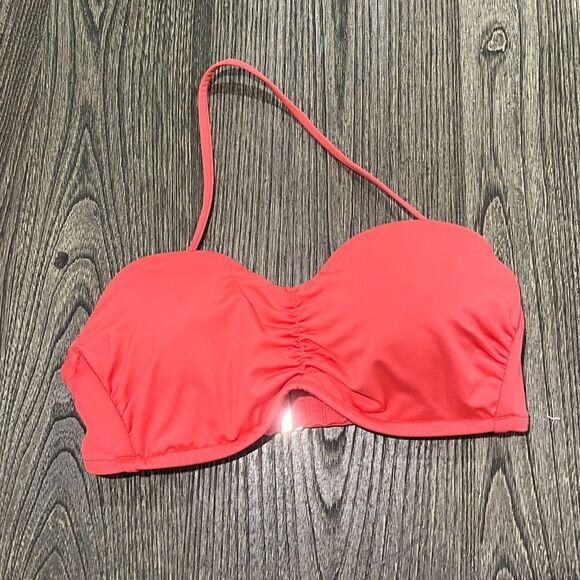 PINK Victoria's Secret Other - NWOT PINK Victoria’s Secret Swim Bandeau Bikini Strapless Underwire Pink 32A